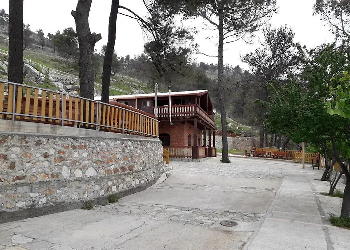 Hallall Food Hotel Shkoder